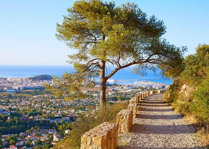 La Giralda By Interhome Διαμέρισμα