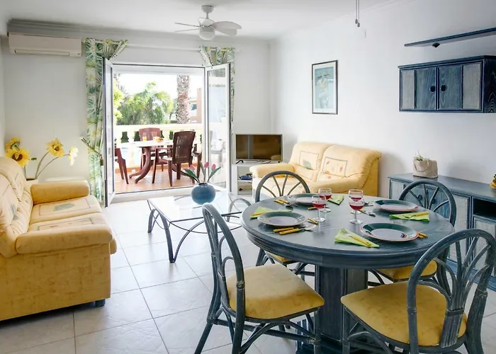 Апартаменти La Giralda By Interhome Денія